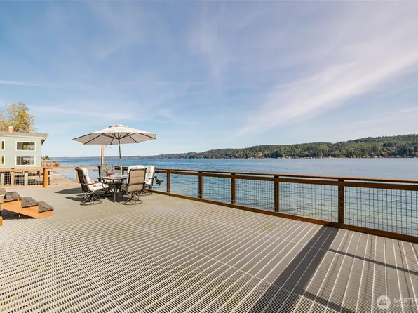 10212 NE North Shore Road, Belfair, WA 98528