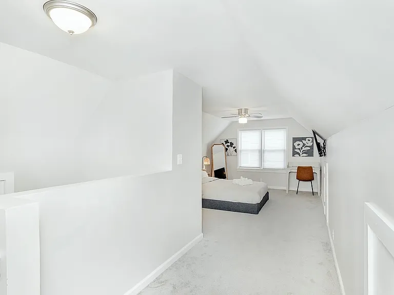 3340 Edgeworth St — Photo 20