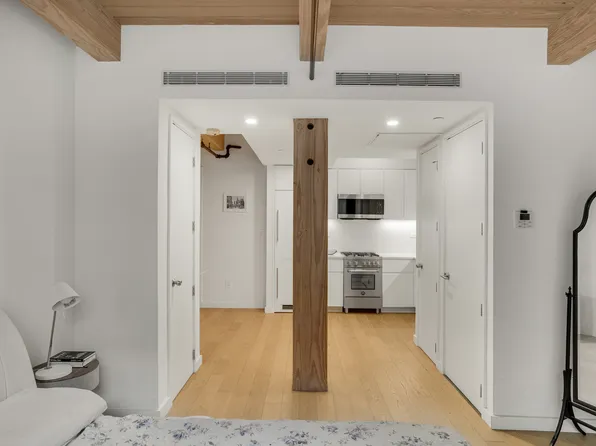 120 Java Street image 3 of 11