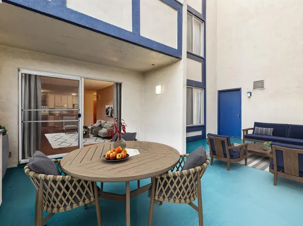 955 Shorepoint Ct APT 107, Alameda, CA 94501