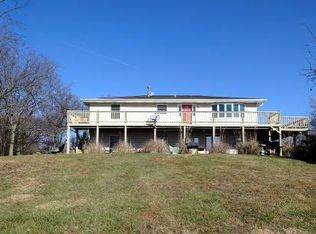 9719 130th St, Valley Falls, KS 66088