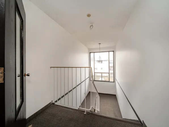 Meadowview Apartments