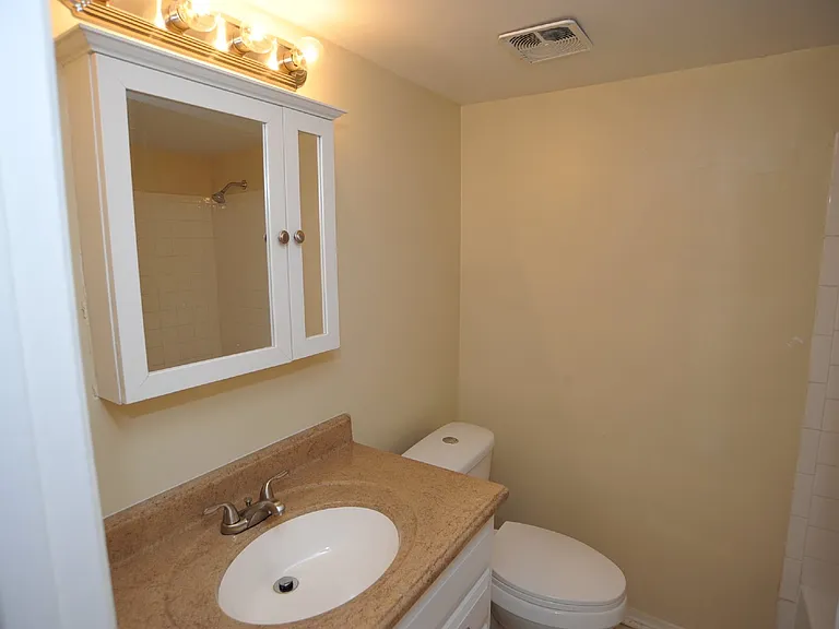 415 N Halifax Ave #103 — Photo 15