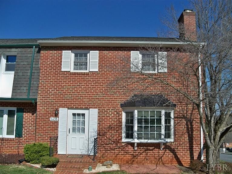 1st image of 1430 Ashbourne Dr