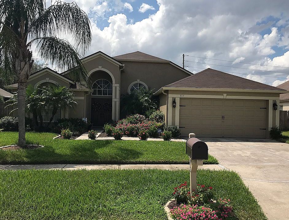 1st image of 1117 English Bluffs Ct