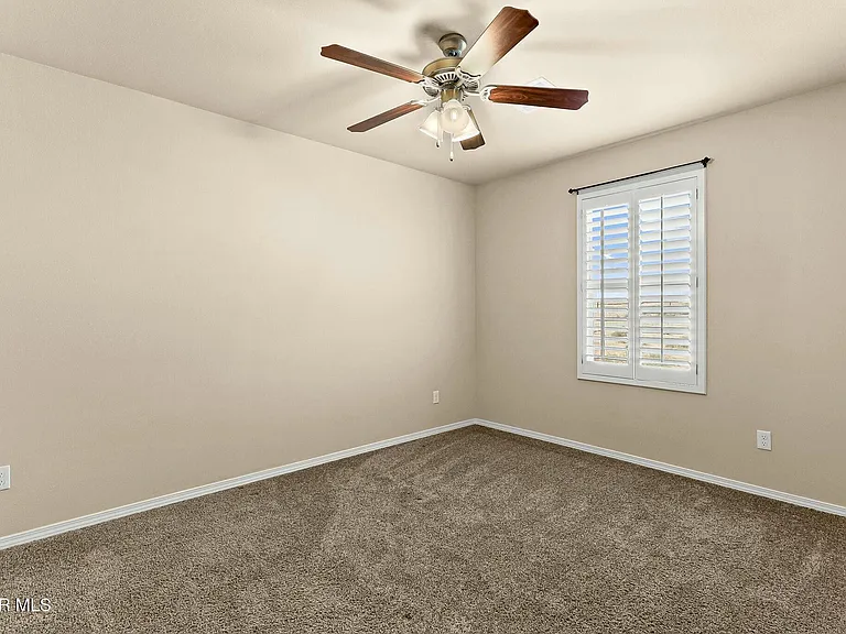 3909 Desert Dunes Dr — Photo 38