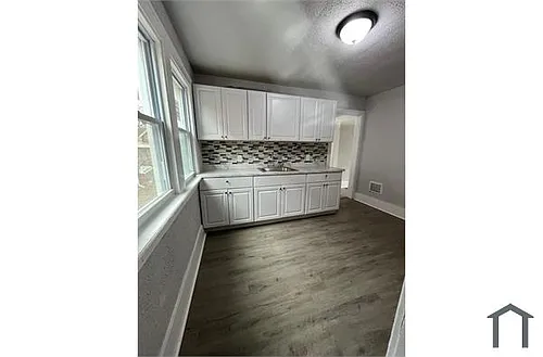 11714 Kentucky St Photo 1