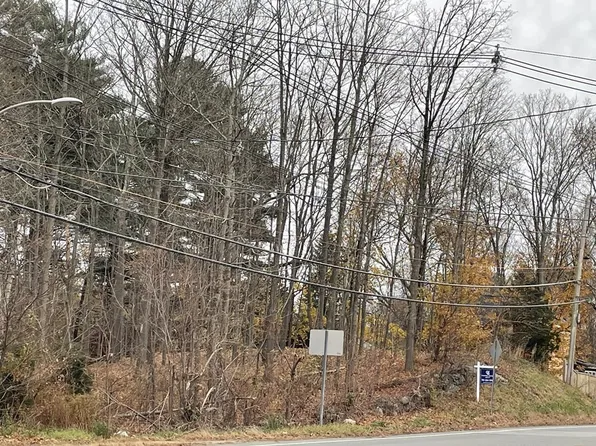 58 S Main St, Middleton, MA 01949