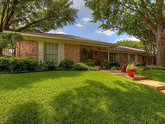 2nd image of 4124 Hildring Dr E