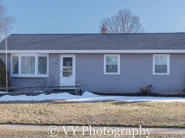 1654 34th St SW, Wyoming, MI 49519