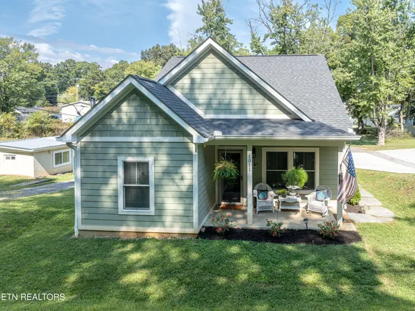 1011 Broyles Ave, Maryville, TN 37801