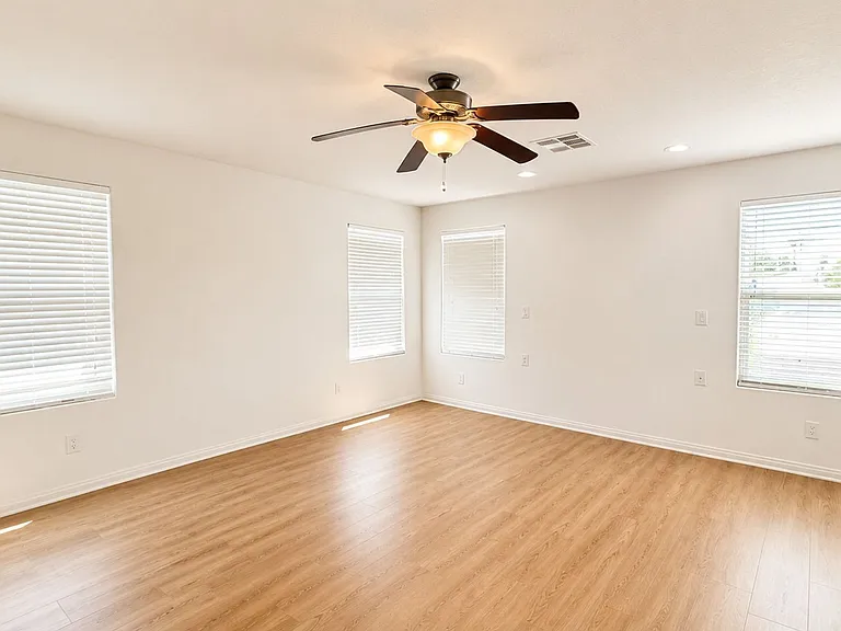 4727 High Anchor St — Photo 12