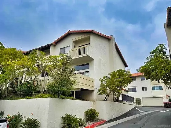 3830 La Jolla Village Dr