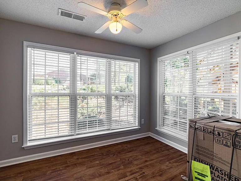345 Research Dr #61 — Photo 28