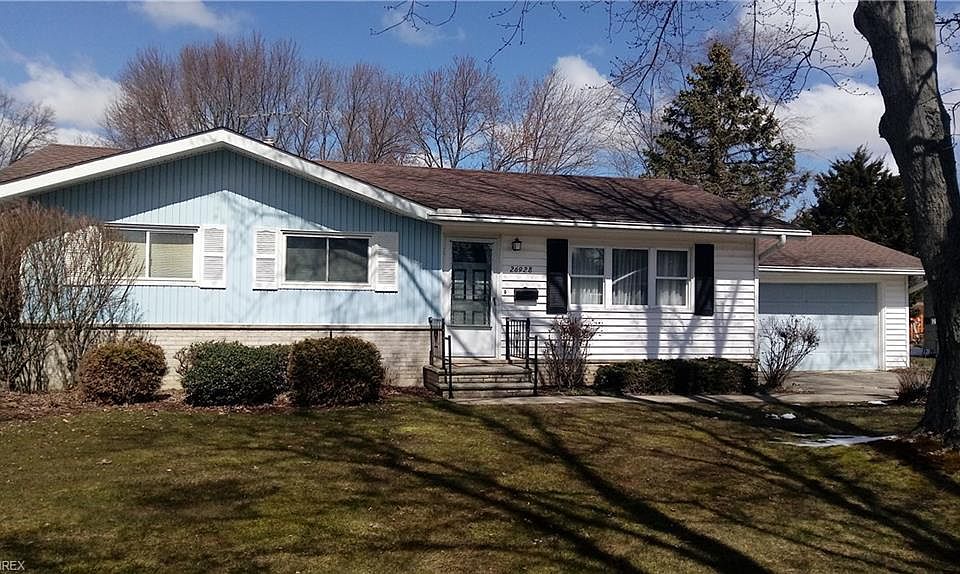 1st image of 26928 Westwood Ln
