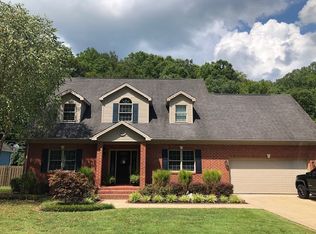 470 Cedar Creek Rd, Pikeville, KY 41501