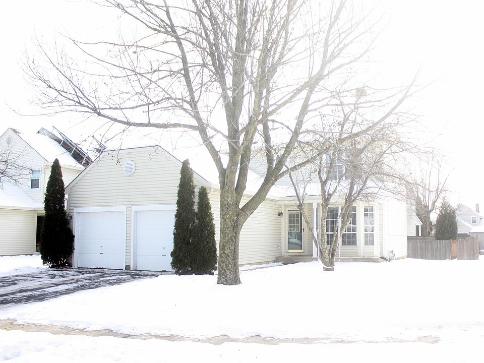 1st image of 1901 Isle Royal Ln