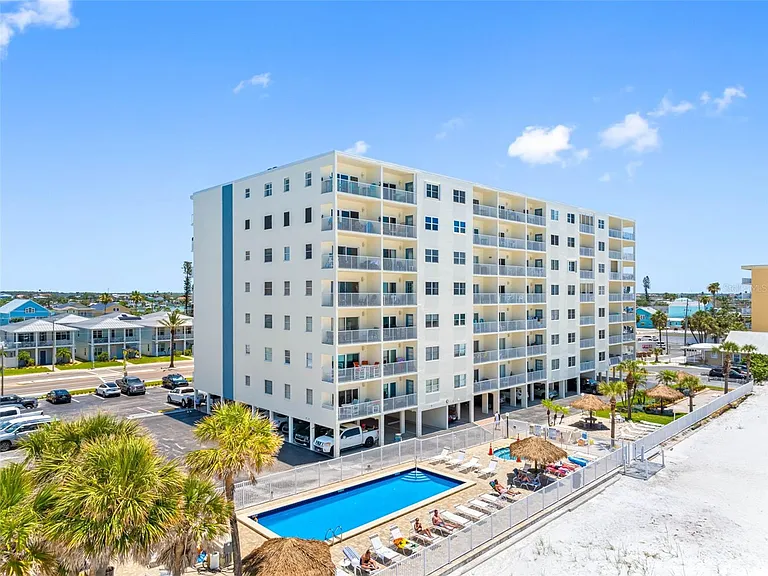 13500 Gulf Blvd #506 — Photo 13