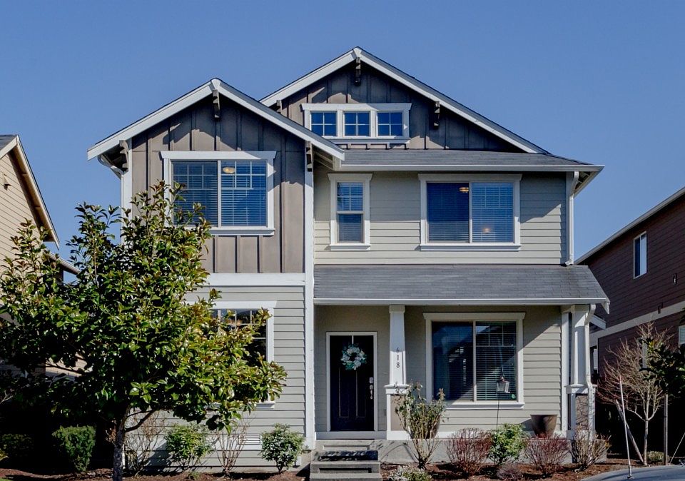 1st image of 618 Rosewood Dr SW
