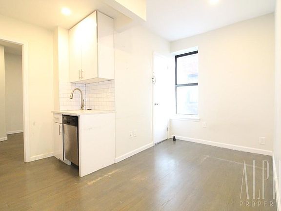 2nd image of 159 E Houston St #2