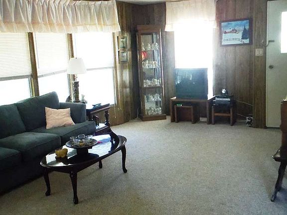 4th image of 91 Laurelwood Dr #3