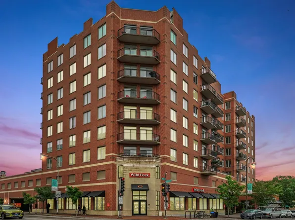 515 Main St APT 307, Evanston, IL 60202