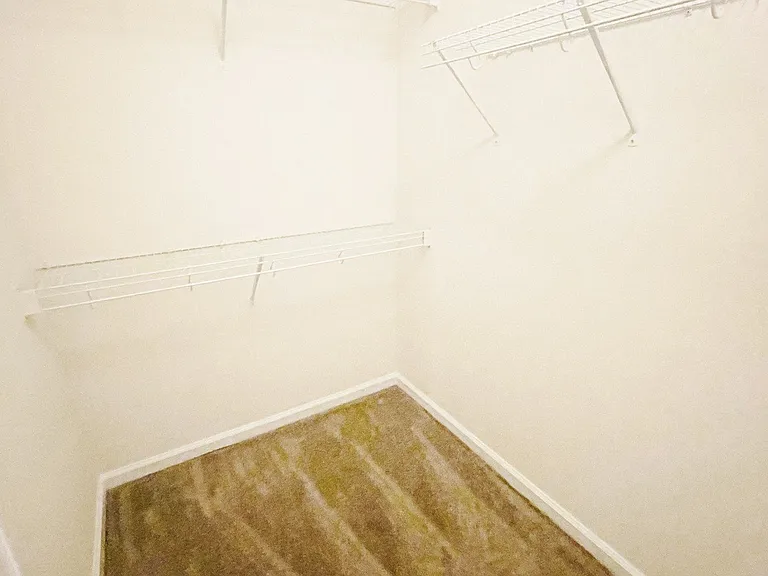 Clairmont at Chesterfield — Photo 198
