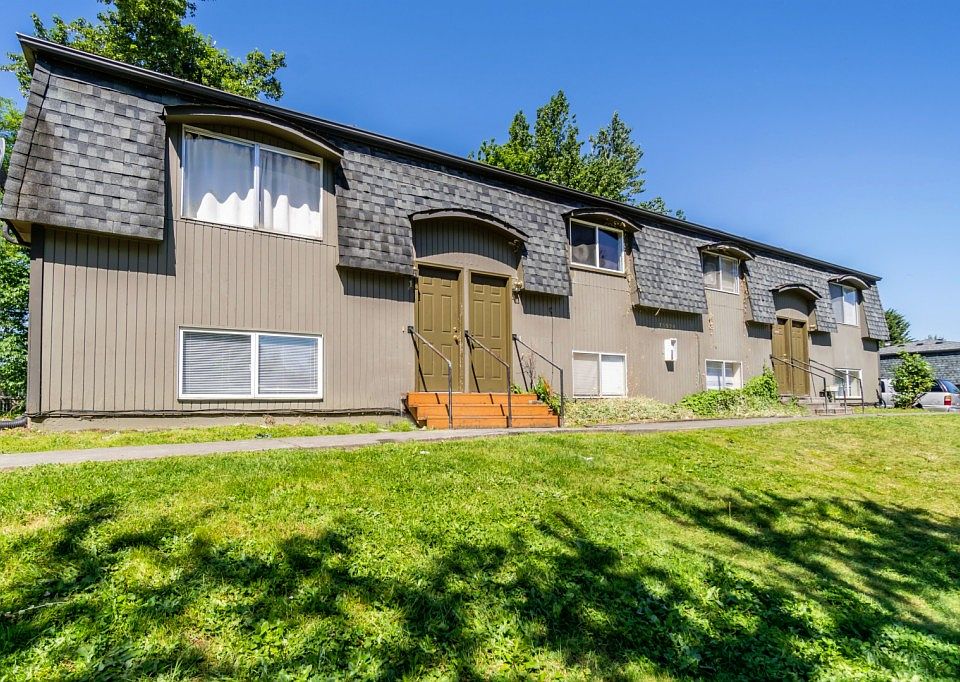 1st image of 13524 98th Avenue Ct E