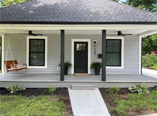 588 Richfield Rd, Liberty, MO 64068