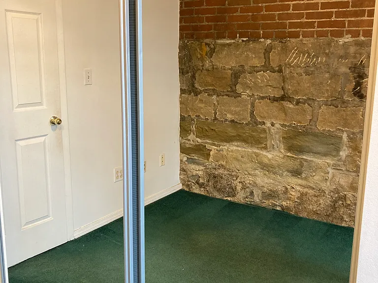 5752 Ellsworth Ave #11-C — Photo 36