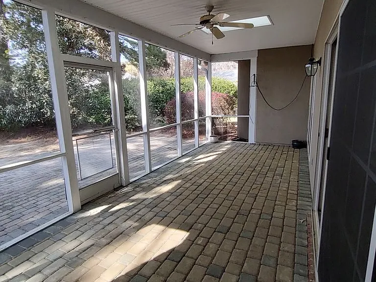165 Oak Forest Rd — Photo 14