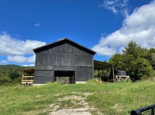 226 Forest Hill Dr, Rose Hill, VA 24281