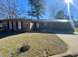 602 39th Ct E, Meridian, MS 39301