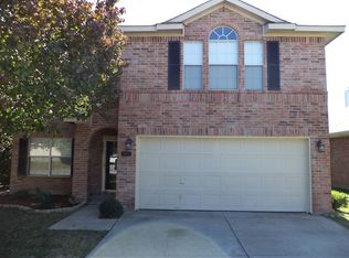 5444 Beaver Ridge Dr, Watauga, TX 76137