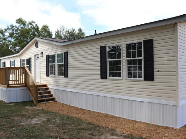 379 Water Tank Rd, Union Grove, AL 35175