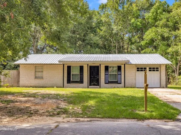 2001 S Haven Dr, Gautier, MS 39553