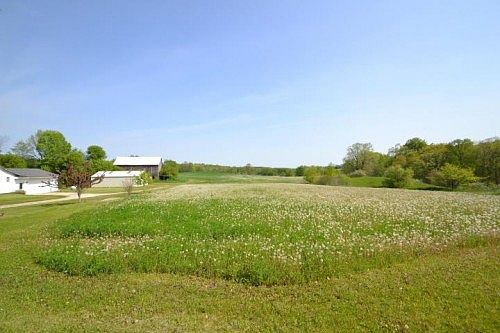 2nd image of 2648 E Moraine Dr