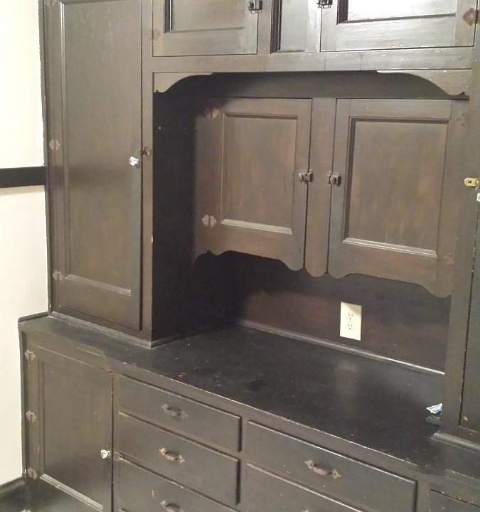 Built-in China Cabinet