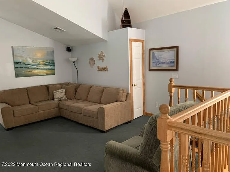 61 Fielder Ave #2 — Photo 8