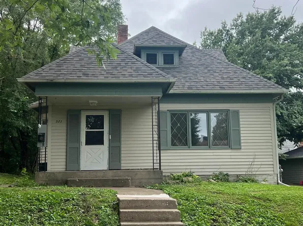 523 N B St, Oskaloosa, IA 52577
