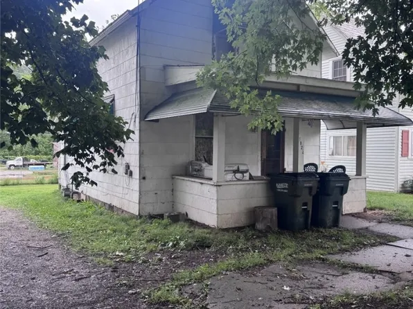 1022 N Main St, Malta, OH 43758