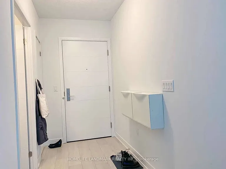 50 Wellesley St E #1501 — Photo 3