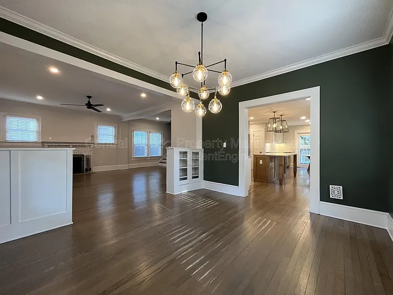 1509 E Jefferson St #X — Photo 12