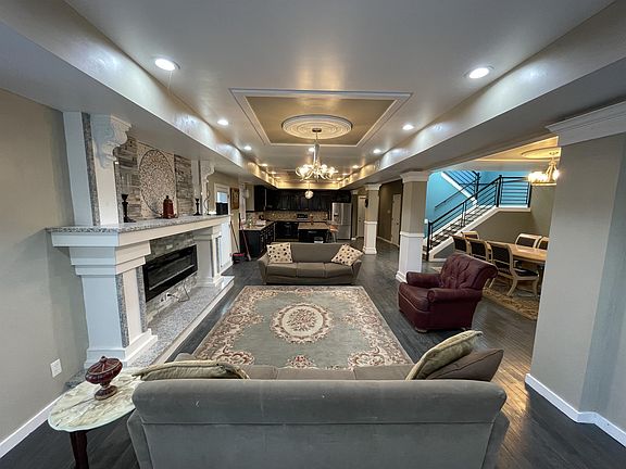 5th image of 339 W 32nd St #1