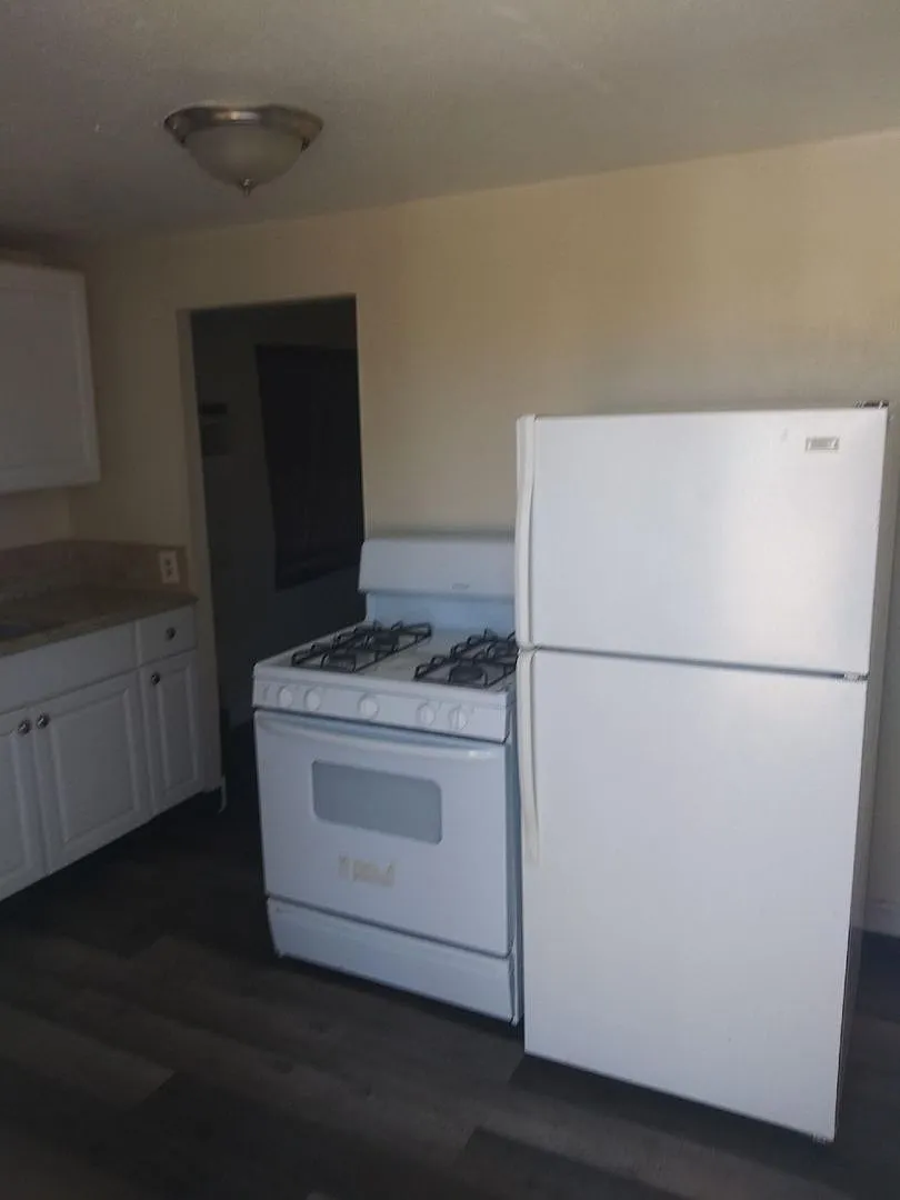 411 S Naches Avenue — Photo 4