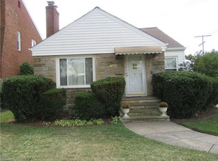 10400 S Highland Ave, Garfield Heights, OH