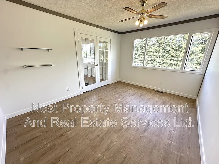 2737 Budd Rd #A — Photo 13