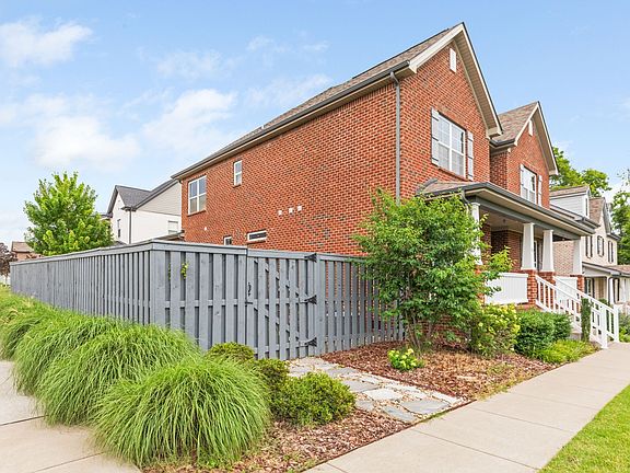 3rd image of 1024 Nave Ct