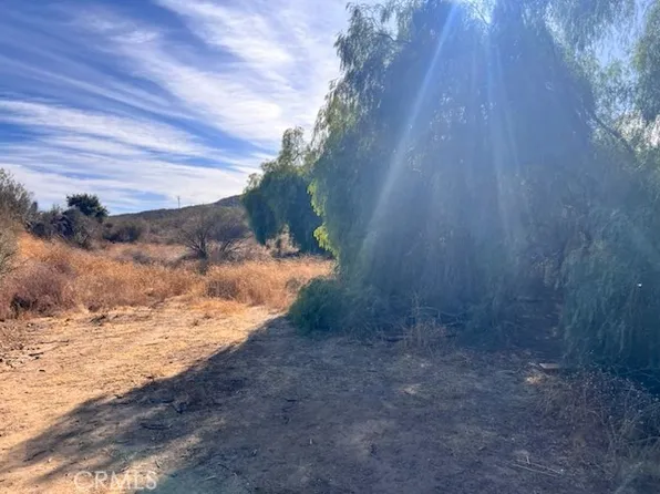 24260 Locust St #7, Menifee, CA 92584