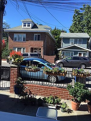 3rd image of 6130 Liebig Ave #2F